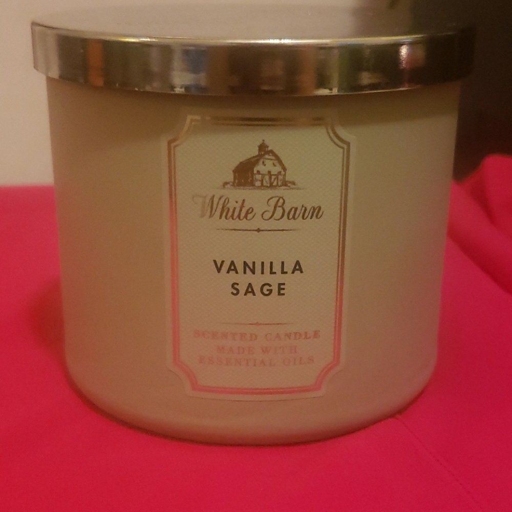 Bath and Body Works Vanilla Sage Candle